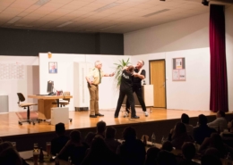 Theaterpremiere "Dümmer als die Polizei erlaubt"